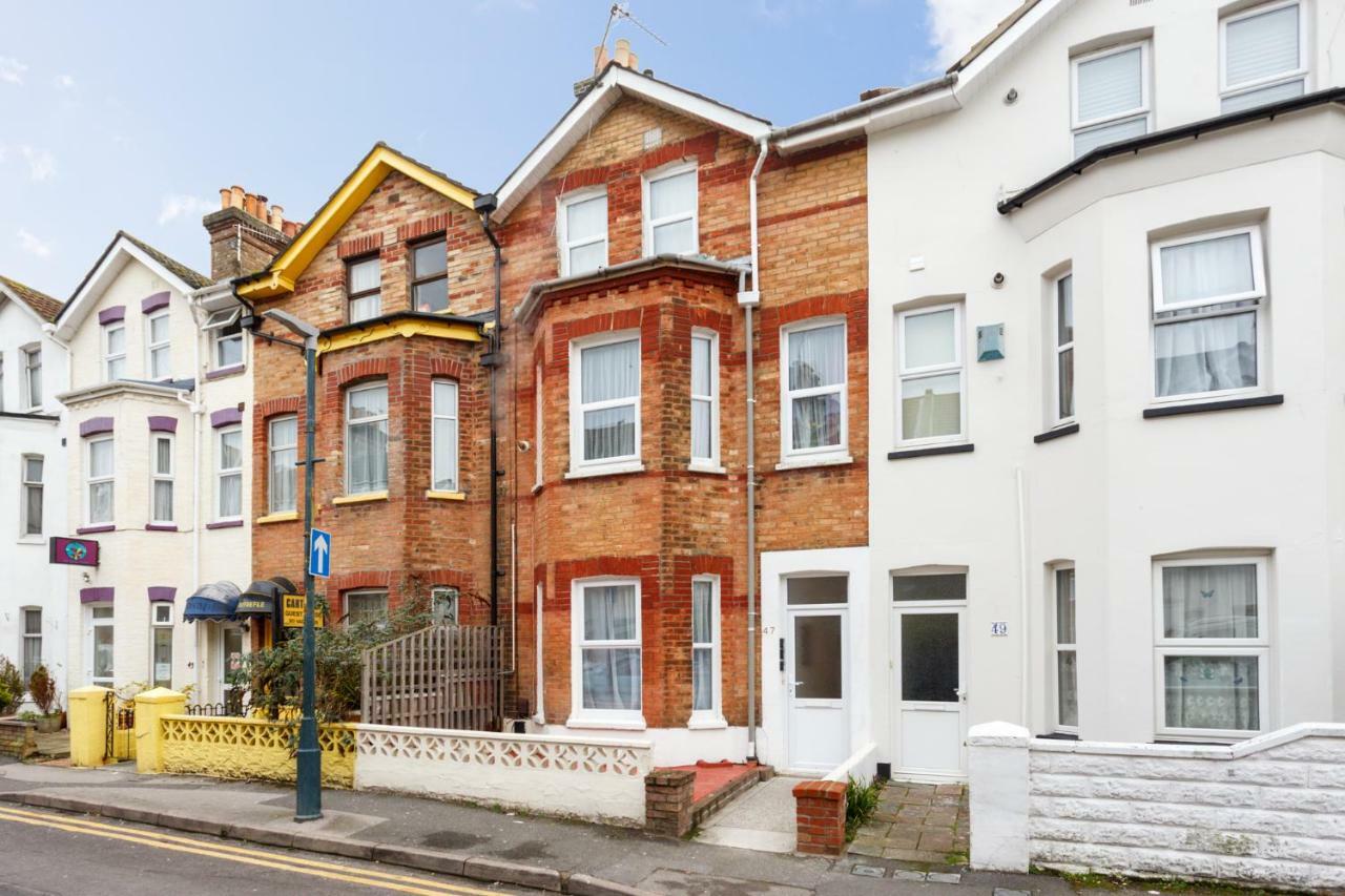 Stylish Town Centre Apartment Close To Beach And Shops ボーンマス エクステリア 写真